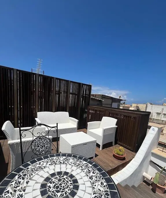 Apartment Casa Vacanze Palazzo Giardinello Trapani